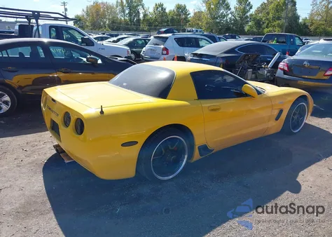 2003 Chevrolet Corvette Z06 Hardtop z USA, uszkodzony, nr VIN 1G1YY12S735124282